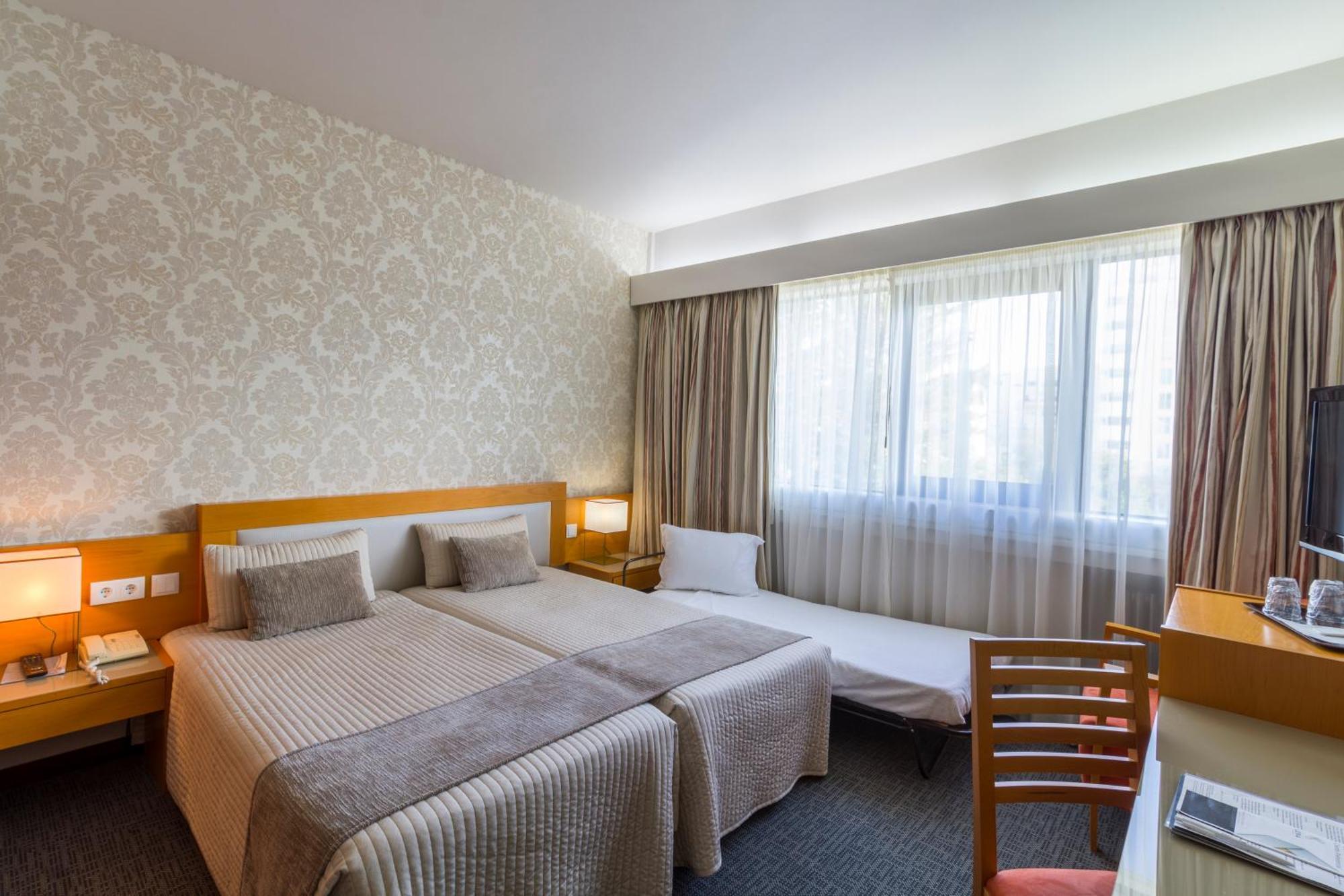Hotel Eurosol Leiria & Jardim Εξωτερικό φωτογραφία
